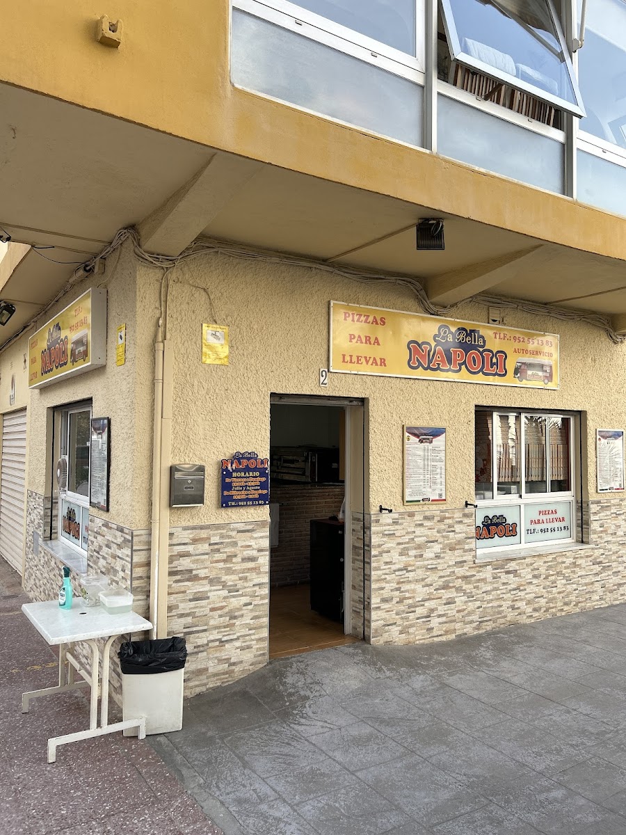 La Bella Napoli Photo 3