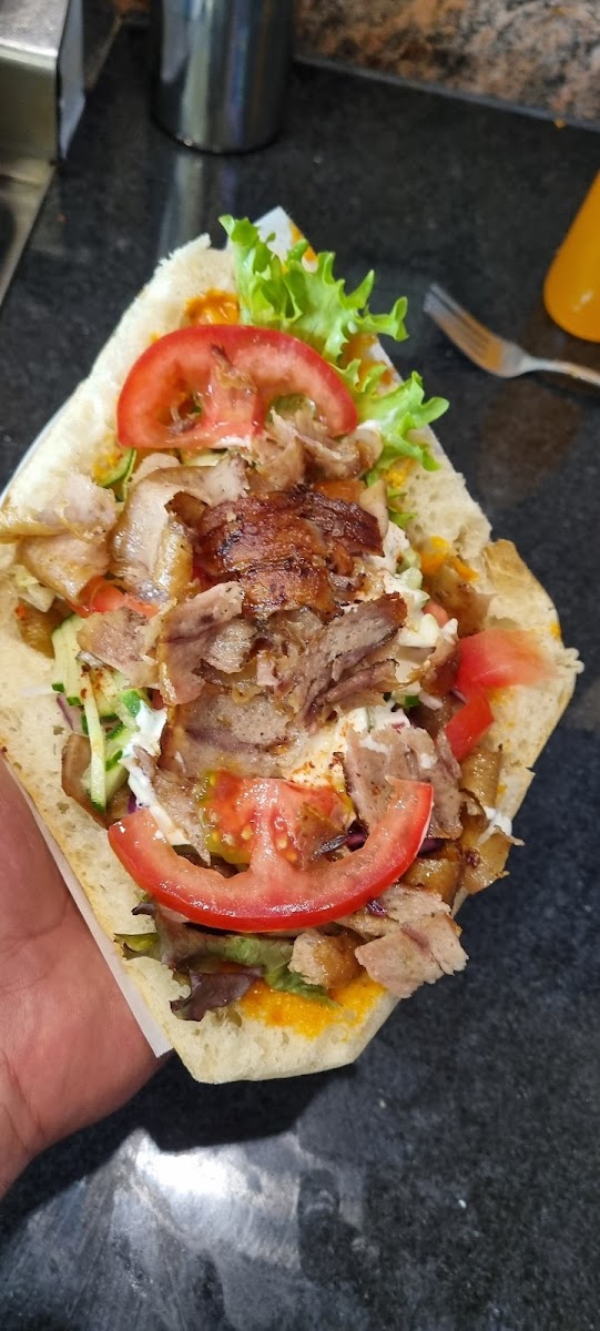 Pascha Döner & pizzeria Photo 10