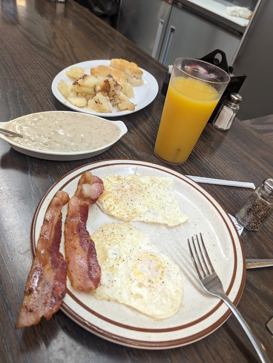 Chuck Wagon Restaurant Photo 8