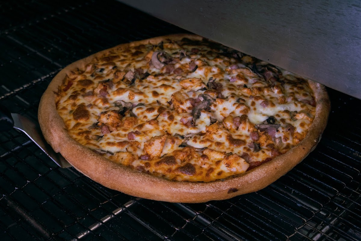 Milano's Pizza Photo 5