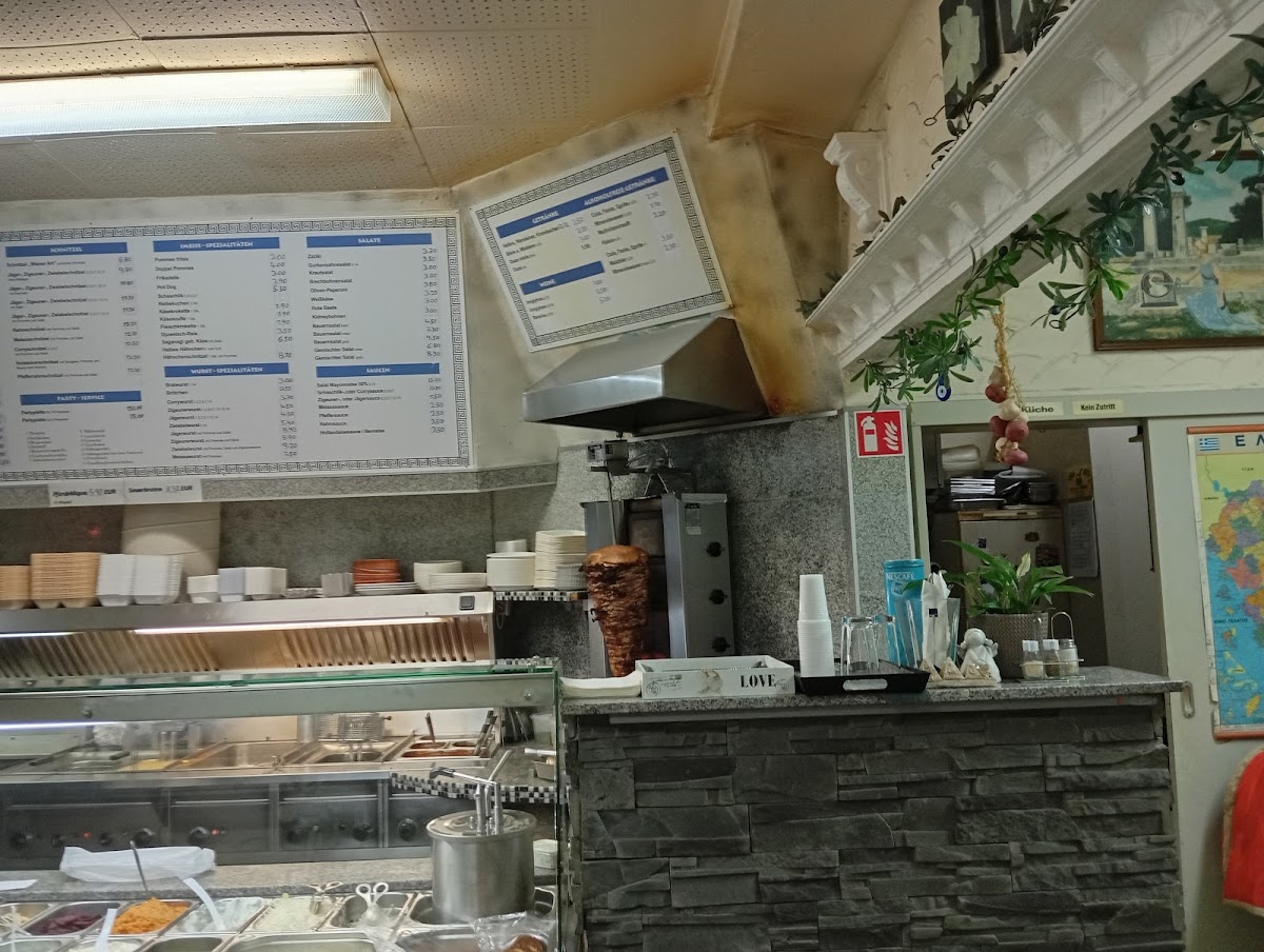 Akropolis Grill Photo 3