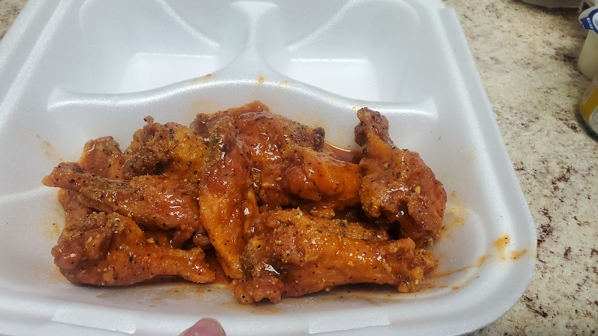 A Town Wings Photo 8
