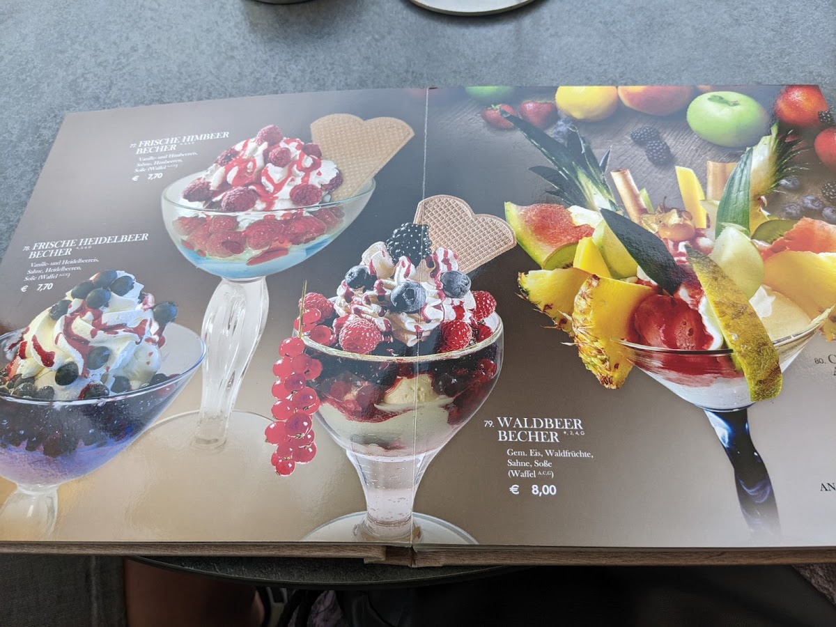 Eiscafé Cortina Photo Menu 3