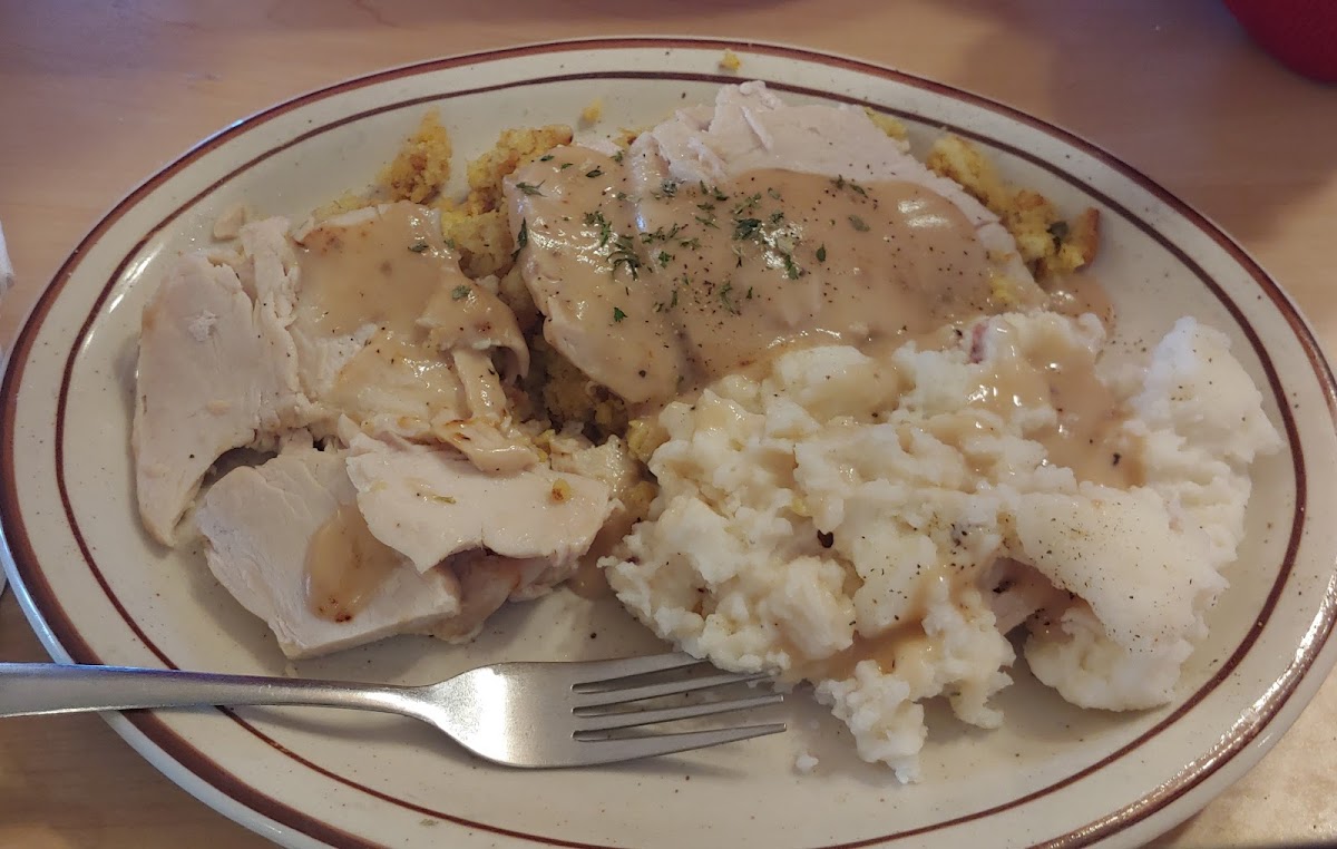 Village Inn Photo 10