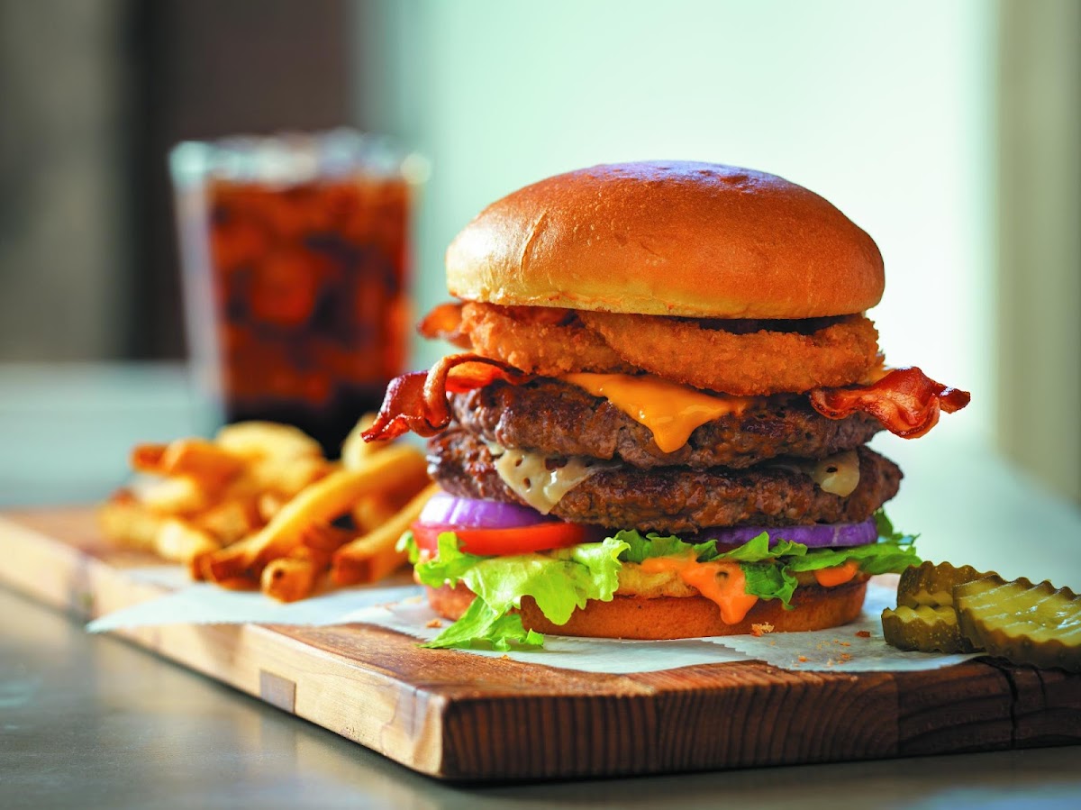 Village Inn Photo 4