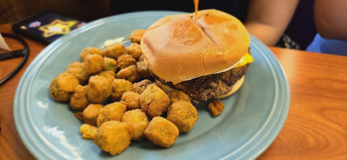 D’s Diner Photo 3