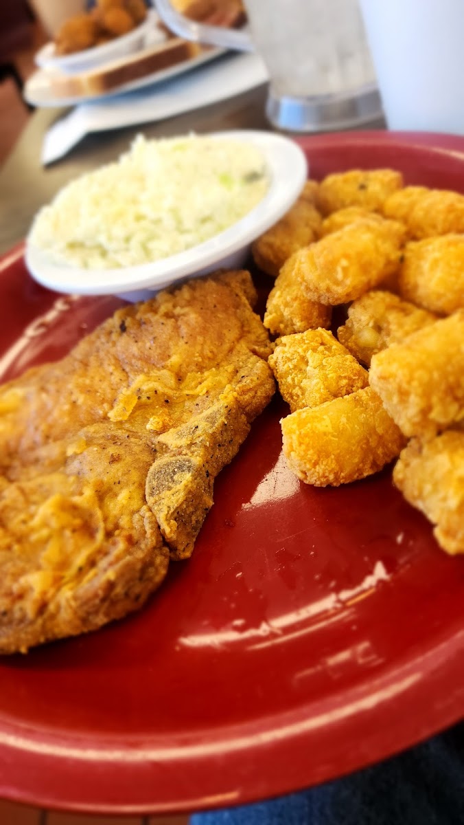 D’s Diner Photo 9
