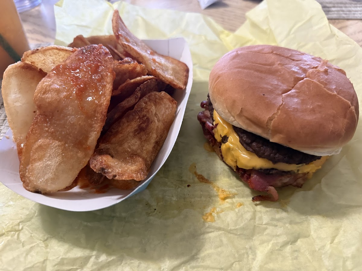 Burger Box Photo 3