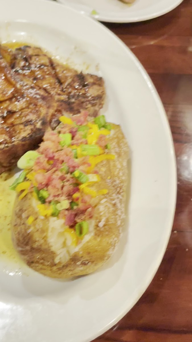 LongHorn Steakhouse Photo 2