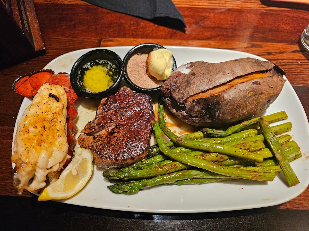 LongHorn Steakhouse Photo 4