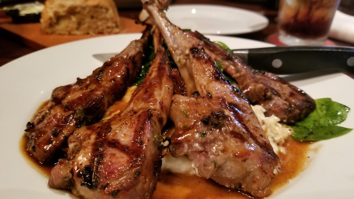 LongHorn Steakhouse Photo 7