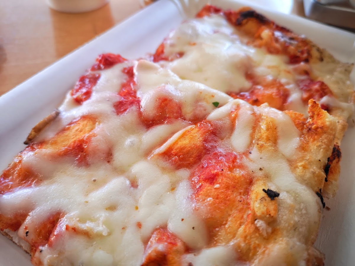 Alice Pizza Photo 5