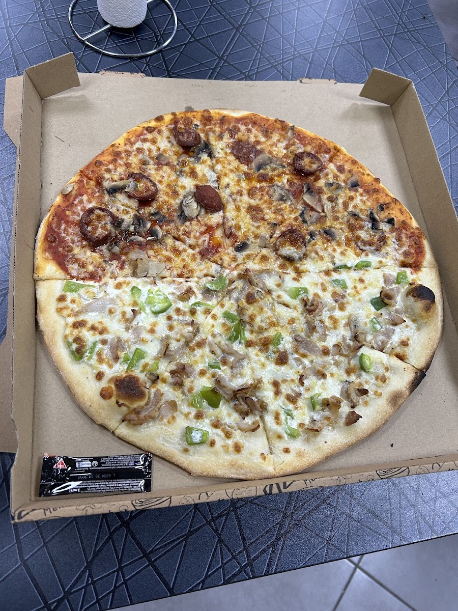 MAMA PIZZA Photo 7