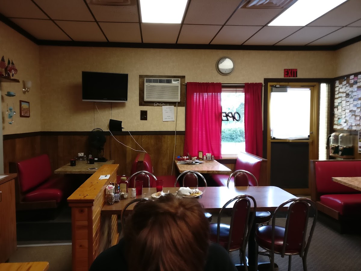 Sunrise Cafe Photo 6