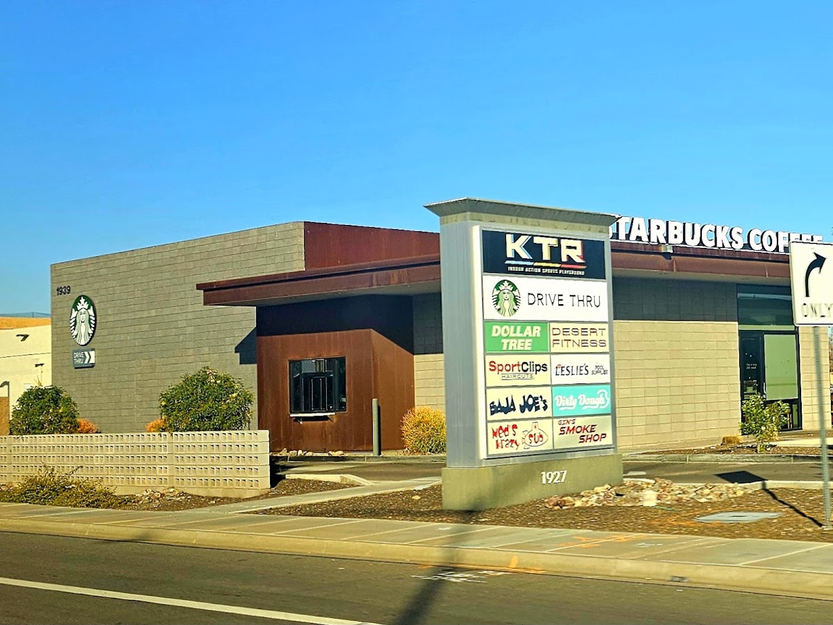 Starbucks Coffee Company Photo 3