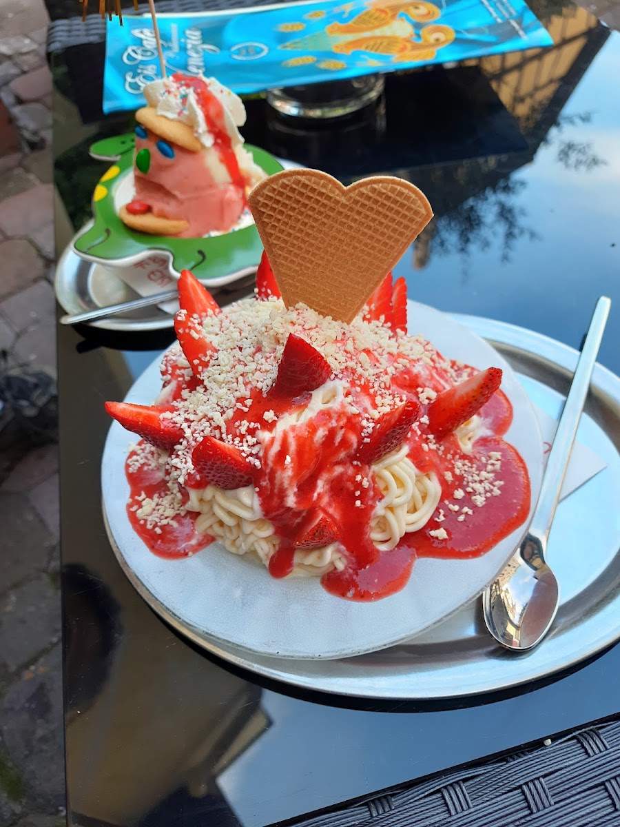 Eis Café Venezia Photo 4