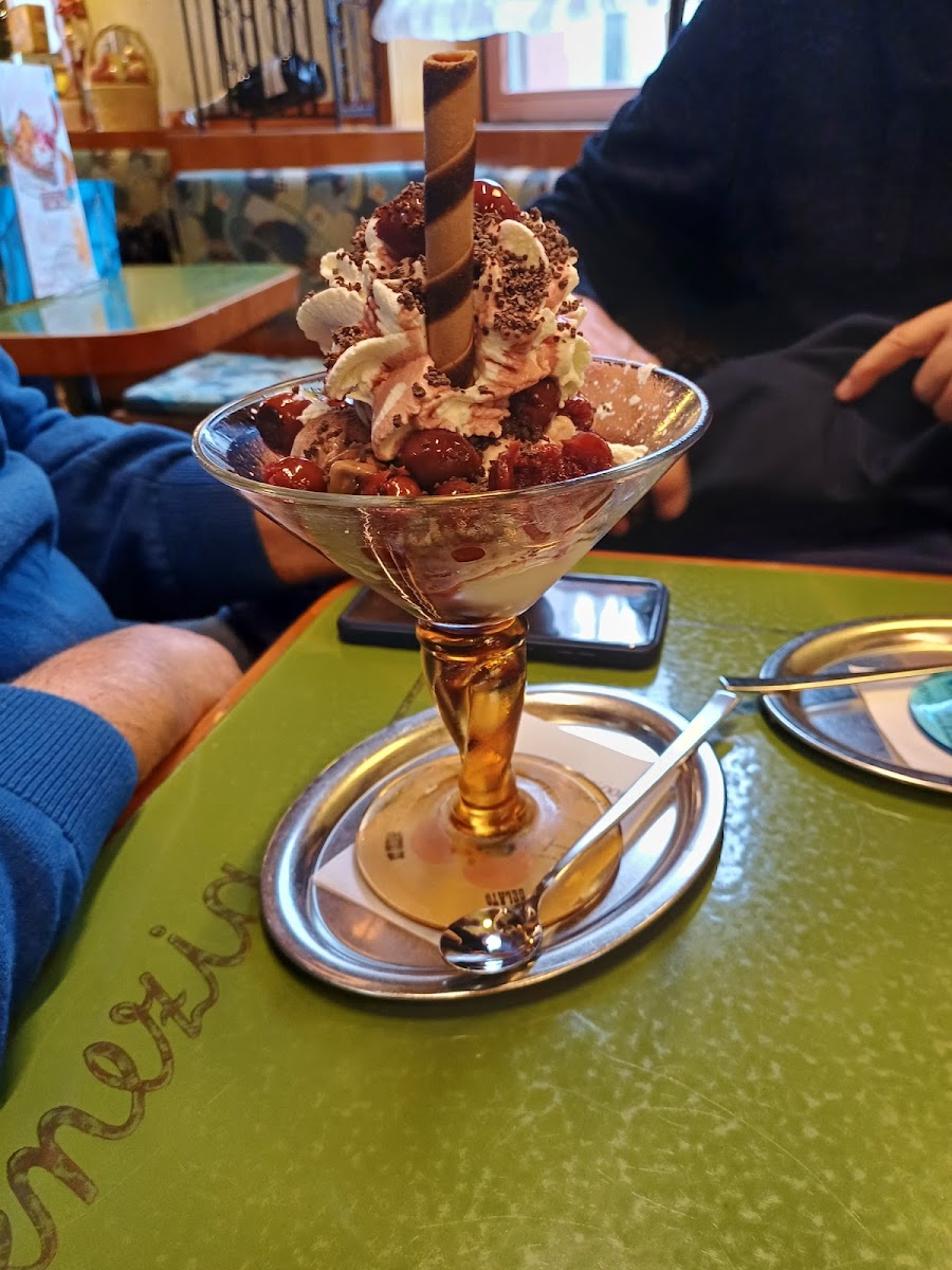Eis Café Venezia Photo 6