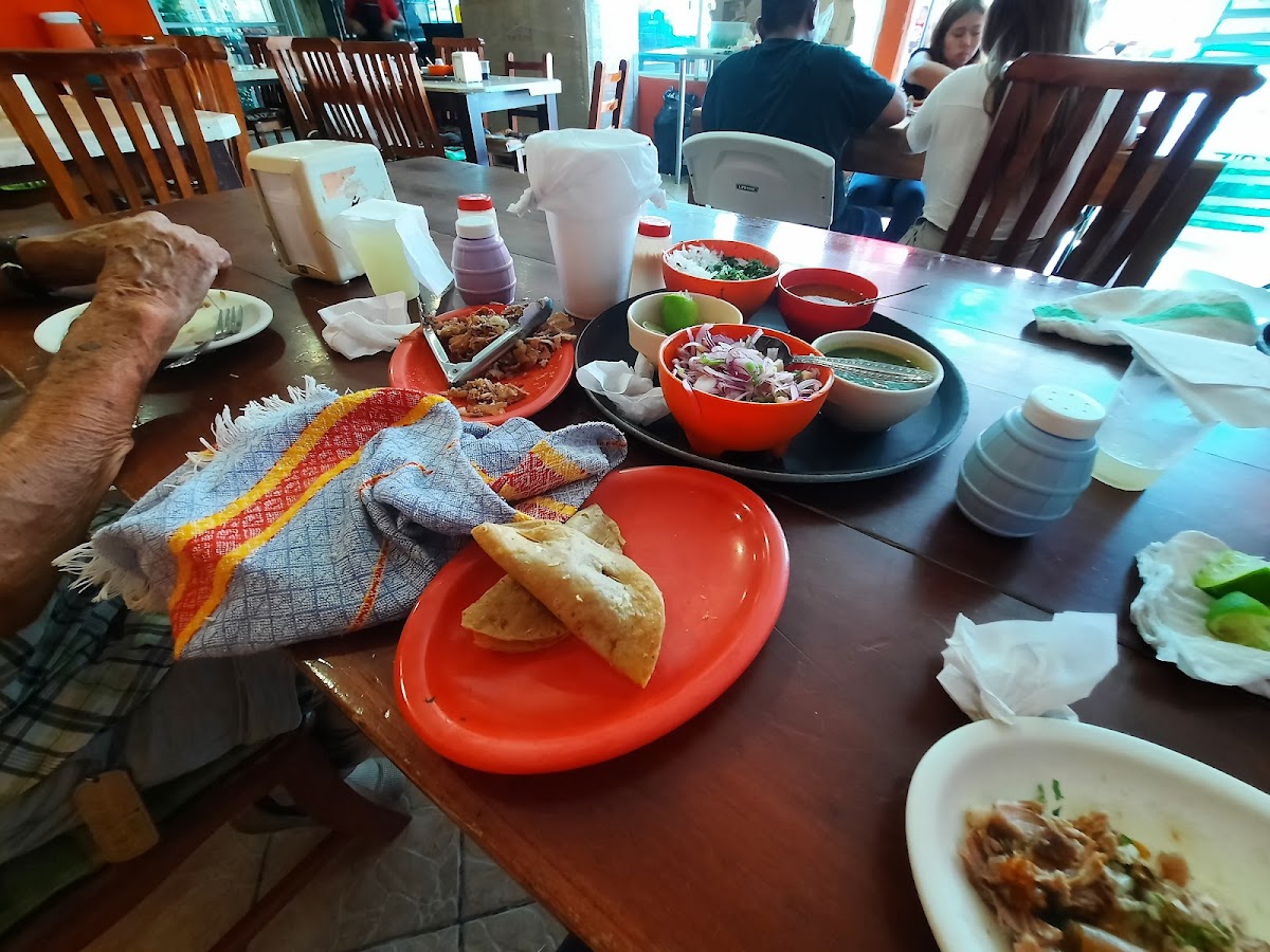 Carnitas Los Primos Photo 10