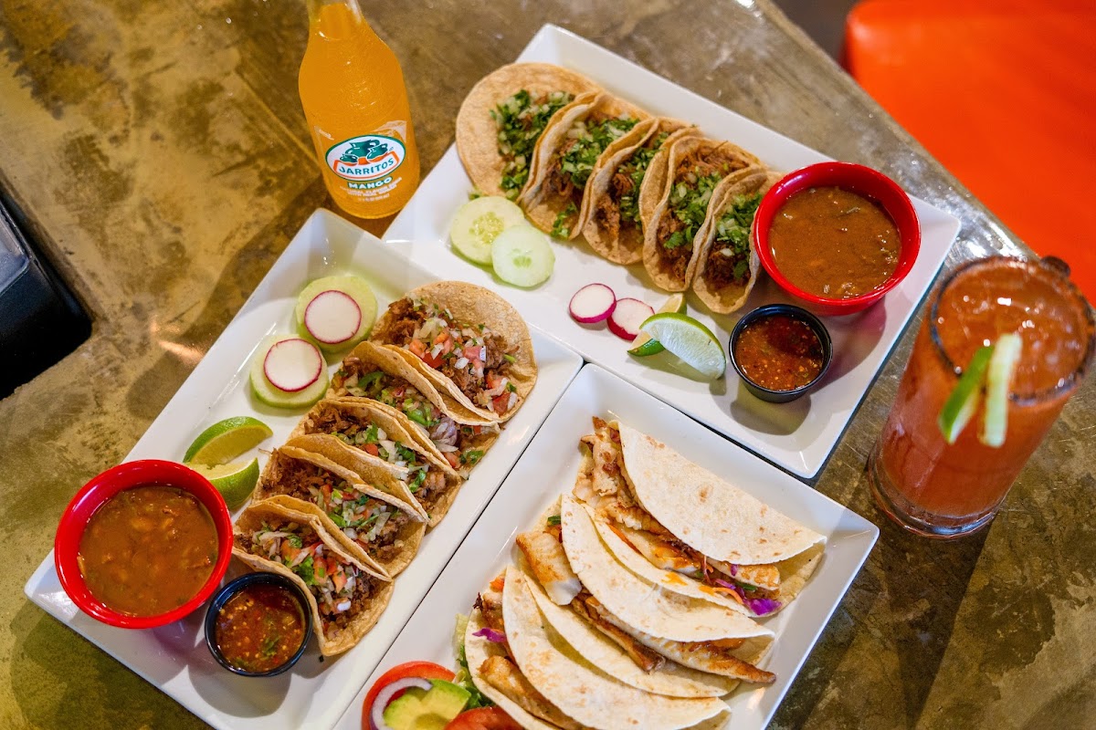 Aztecas Restaurant & Cantina Photo 3