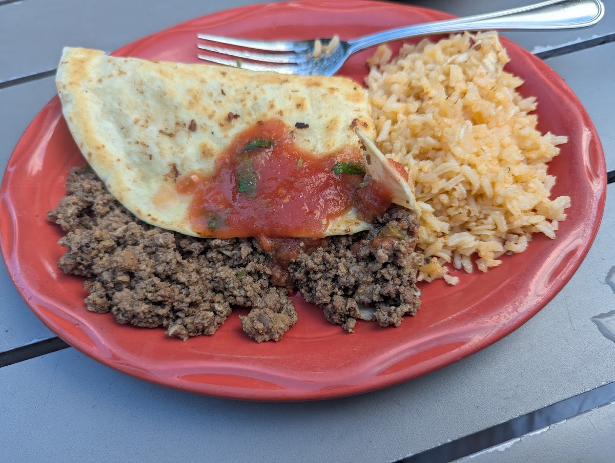 Aztecas Restaurant & Cantina Photo 4