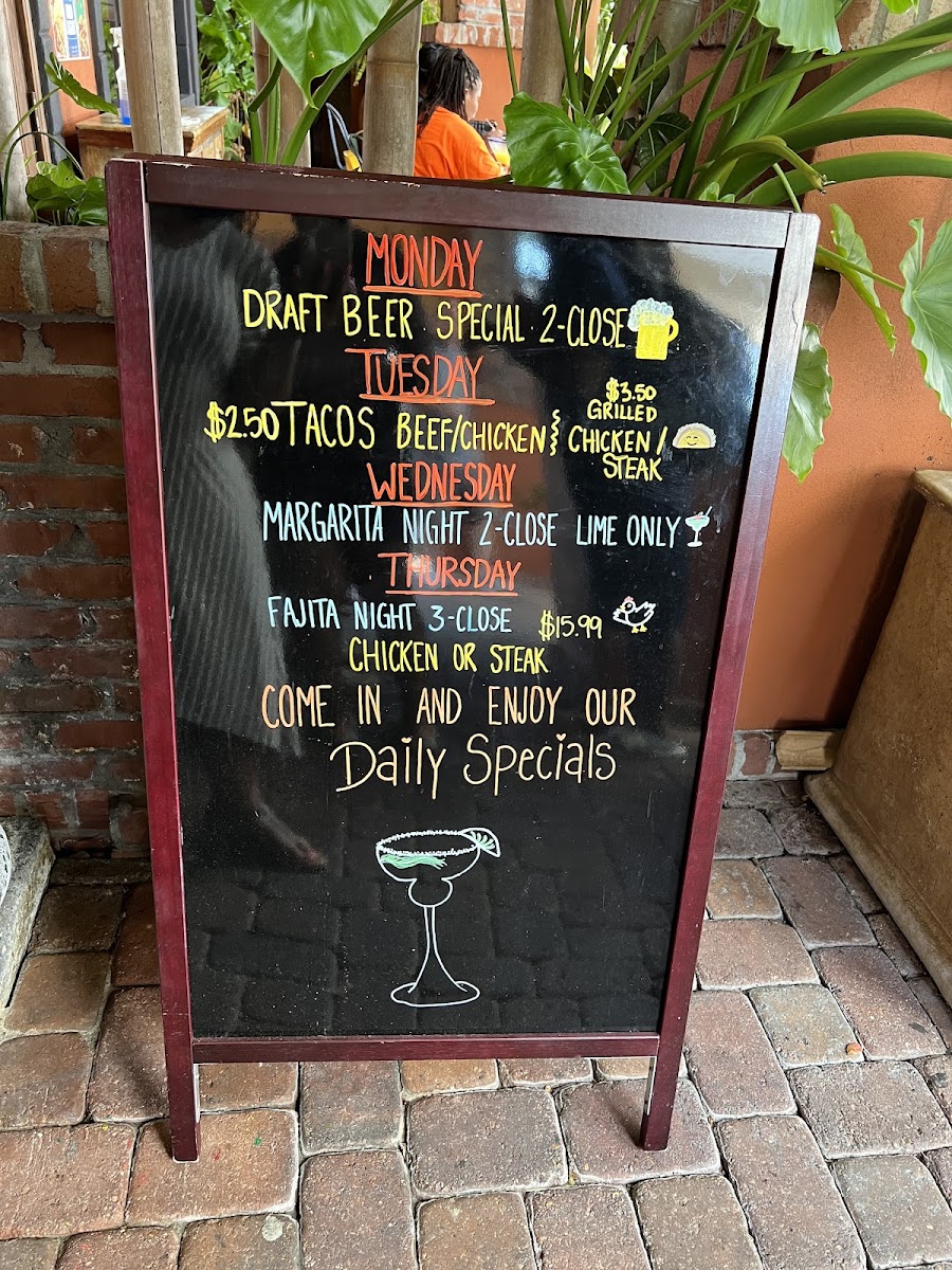 Aztecas Restaurant & Cantina Photo Menu 7