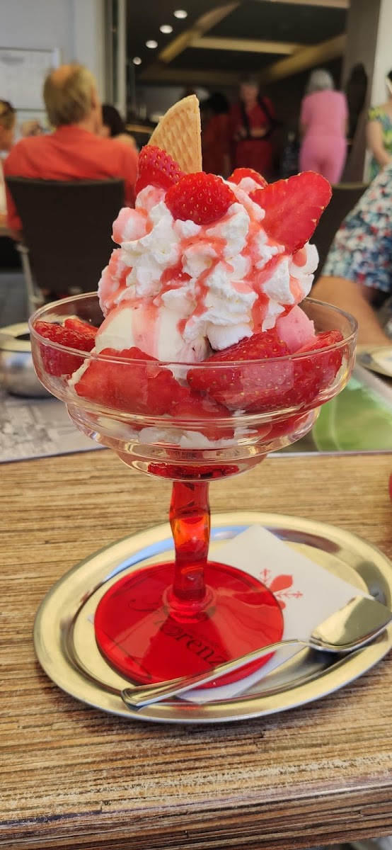 Eiscafé Florenz Photo 10