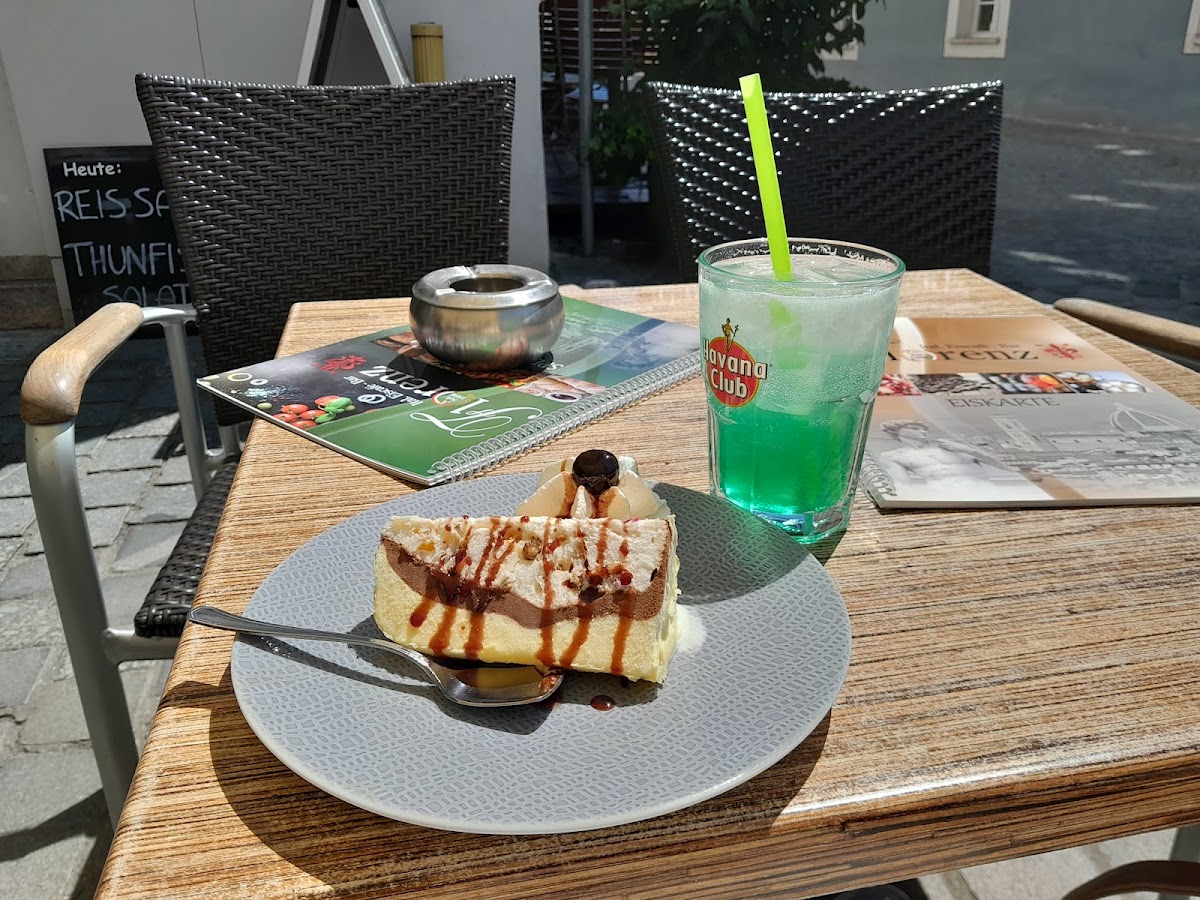 Eiscafé Florenz Photo 4