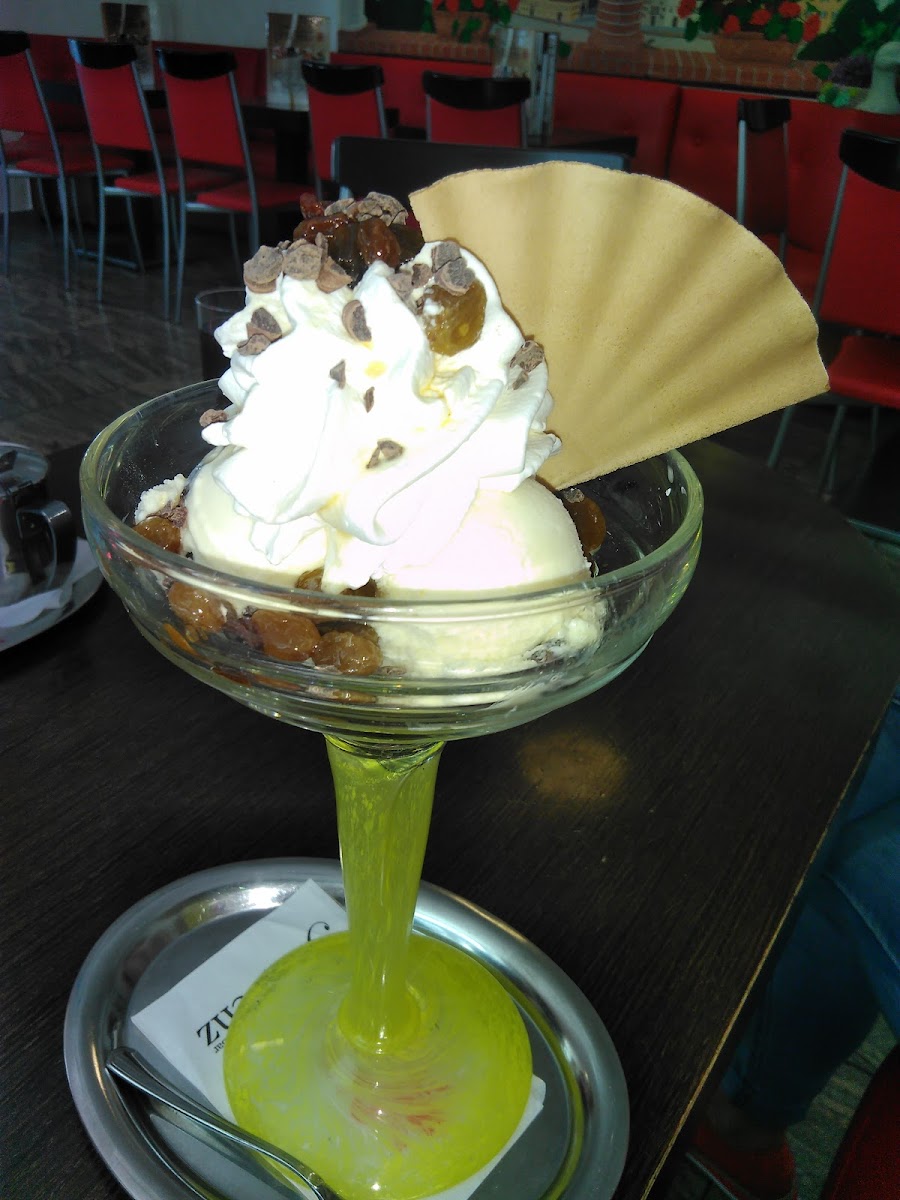 Eiscafé Florenz Photo 7