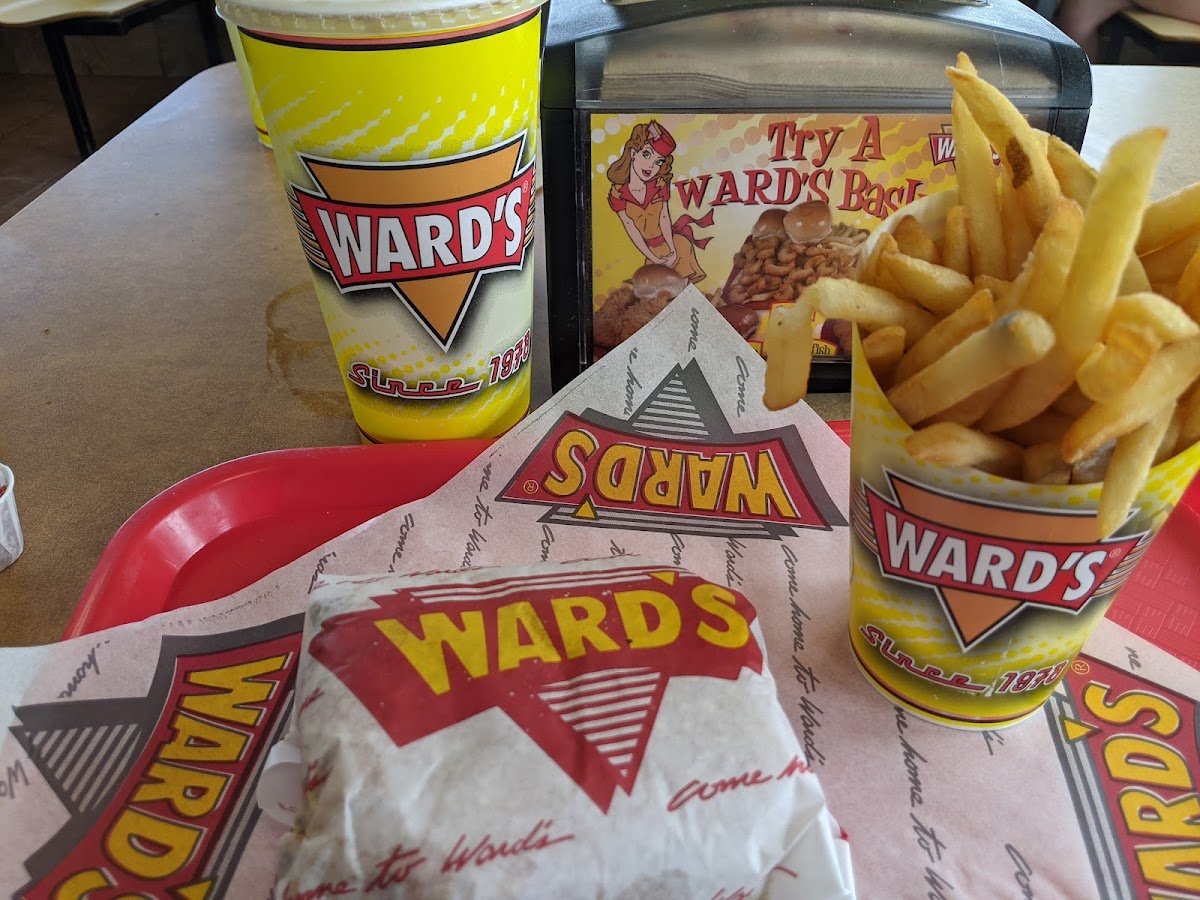 Ward's Restaurant Photo 6