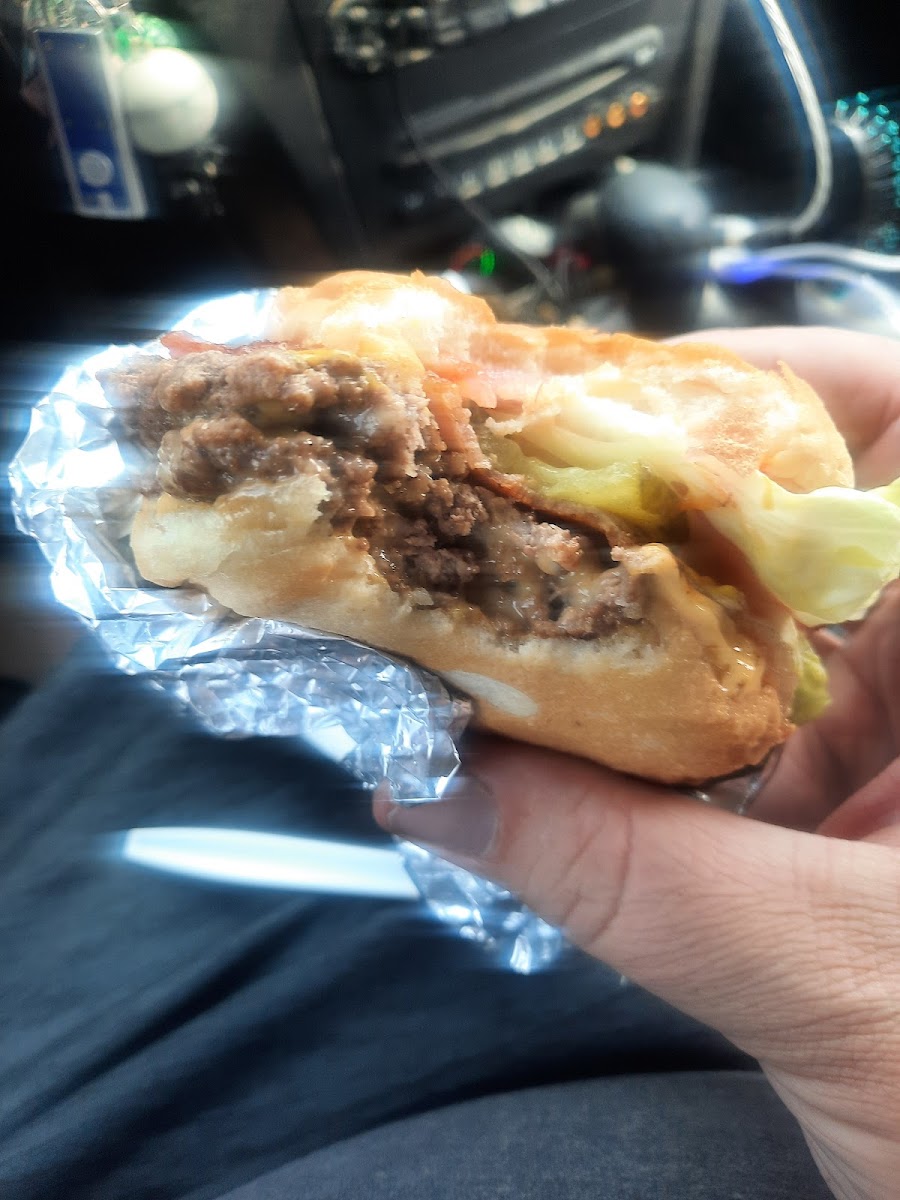 Burger Shack Photo 4