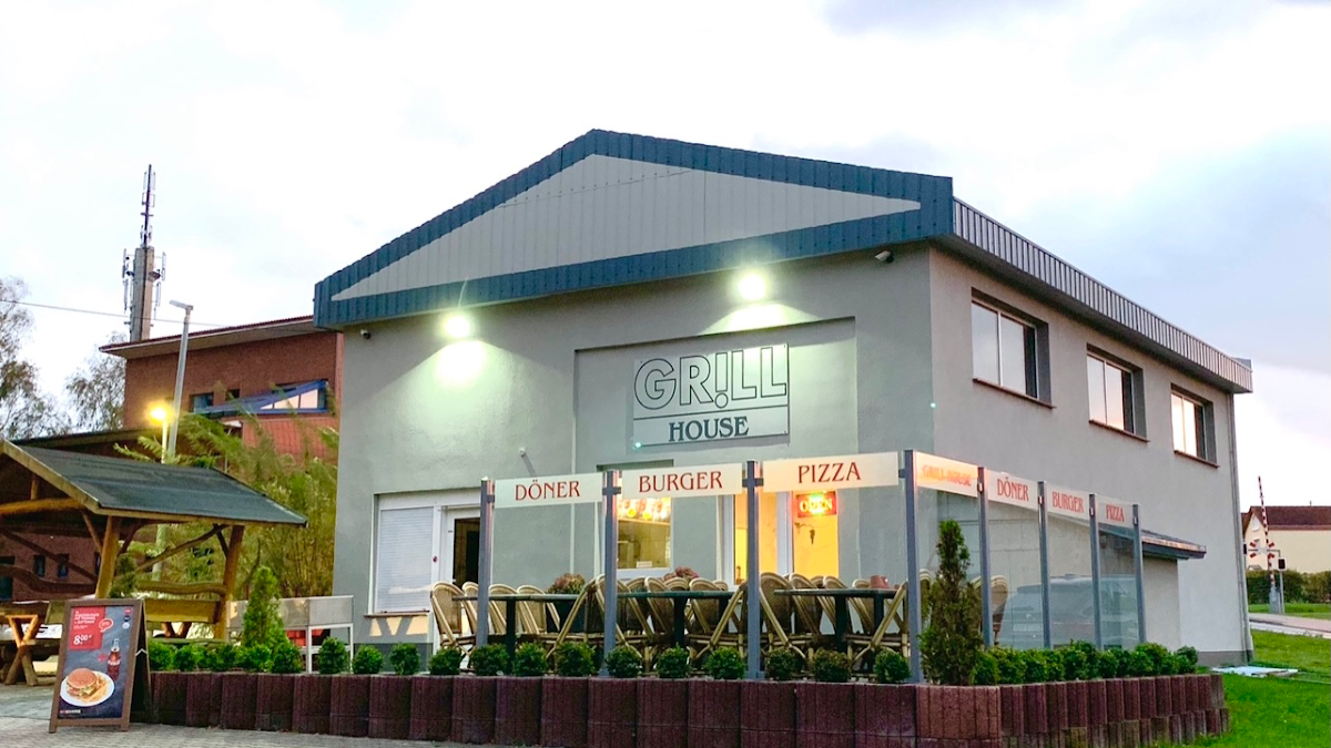 Grill House Photo 3