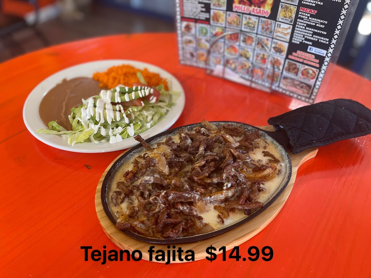 Tacos Los Primos Photo 7