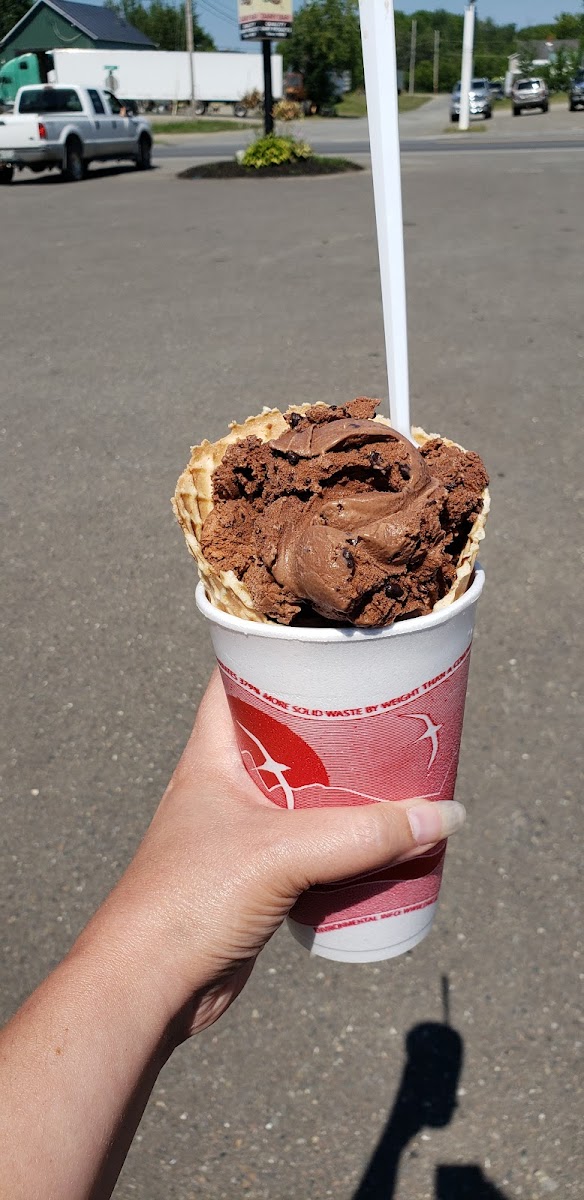 Houlton Farms Dairy Bar Photo 5