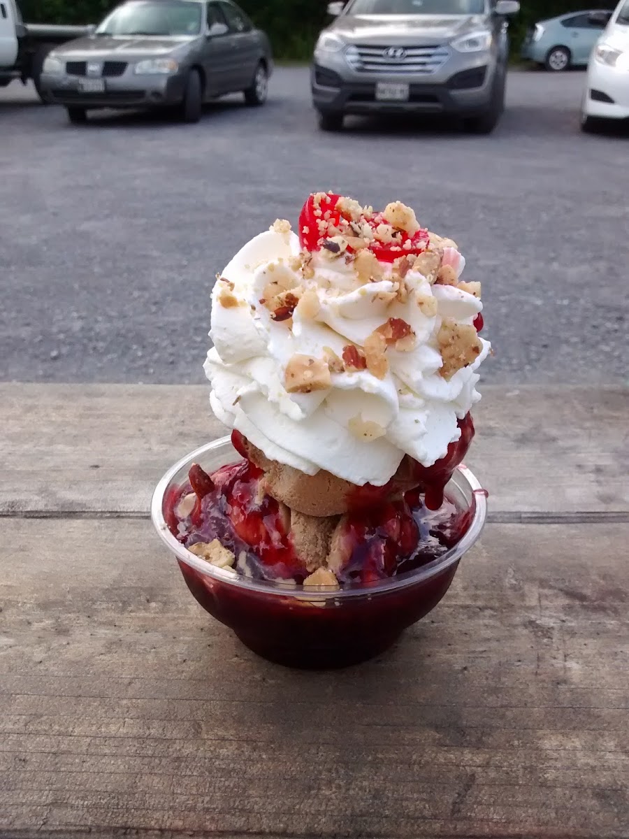 Houlton Farms Dairy Bar Photo 9