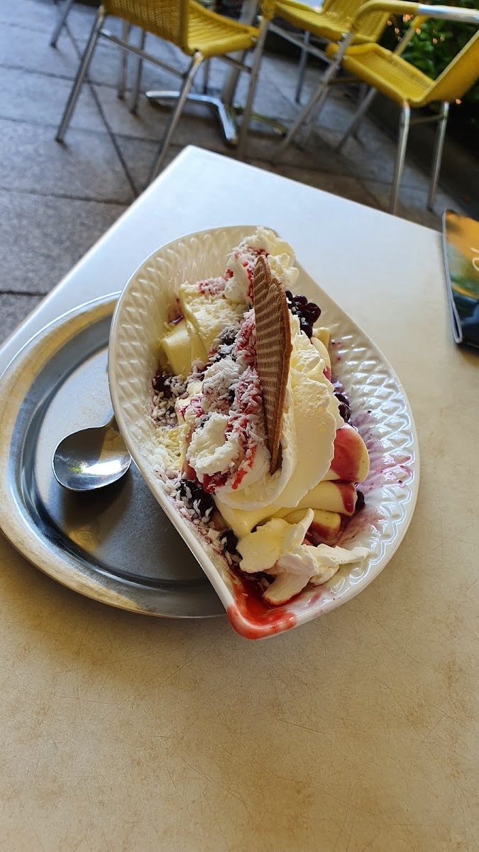 Eiscafé Dolce Vita Photo 6