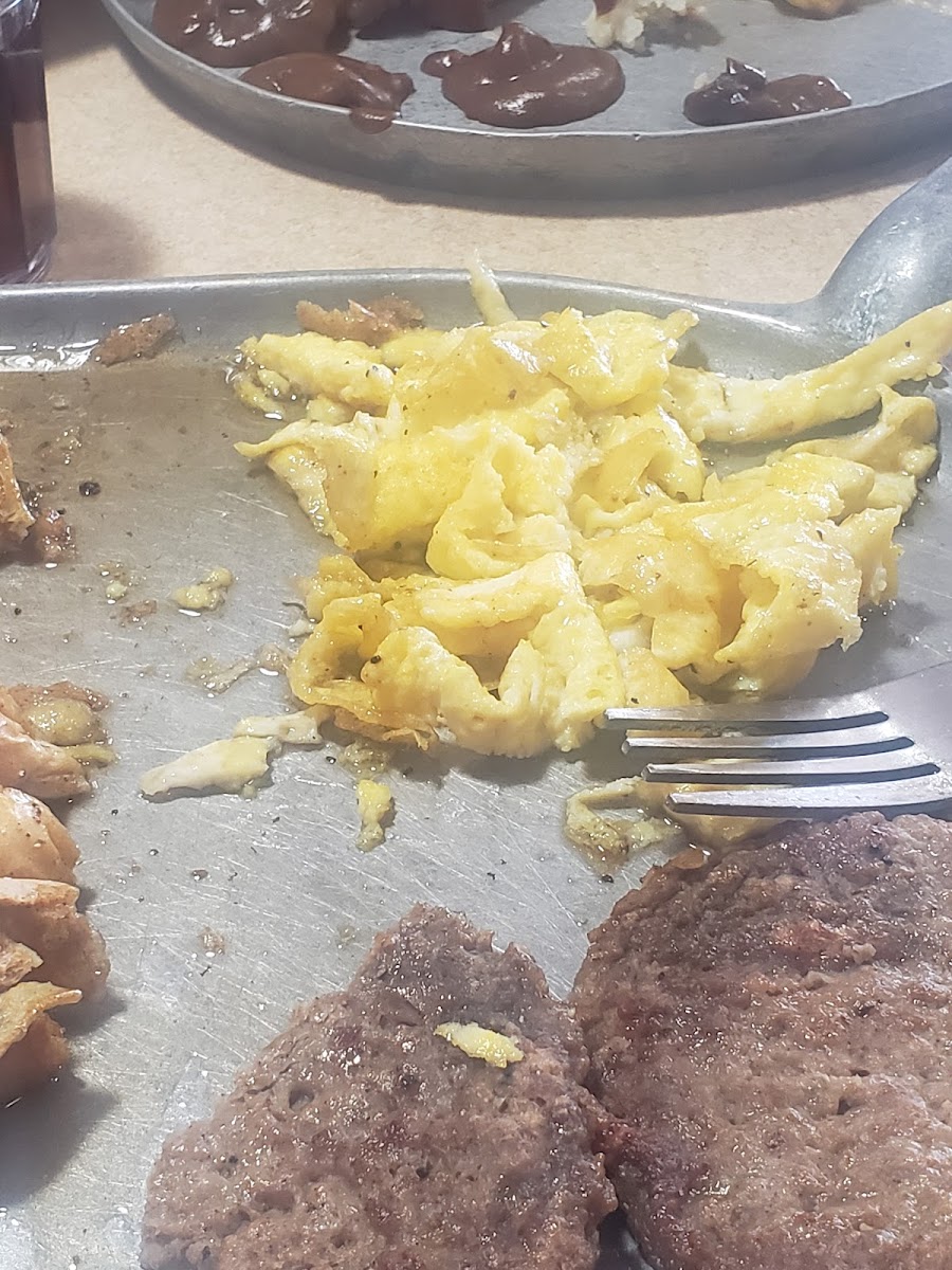 Iron Skillet Photo 7