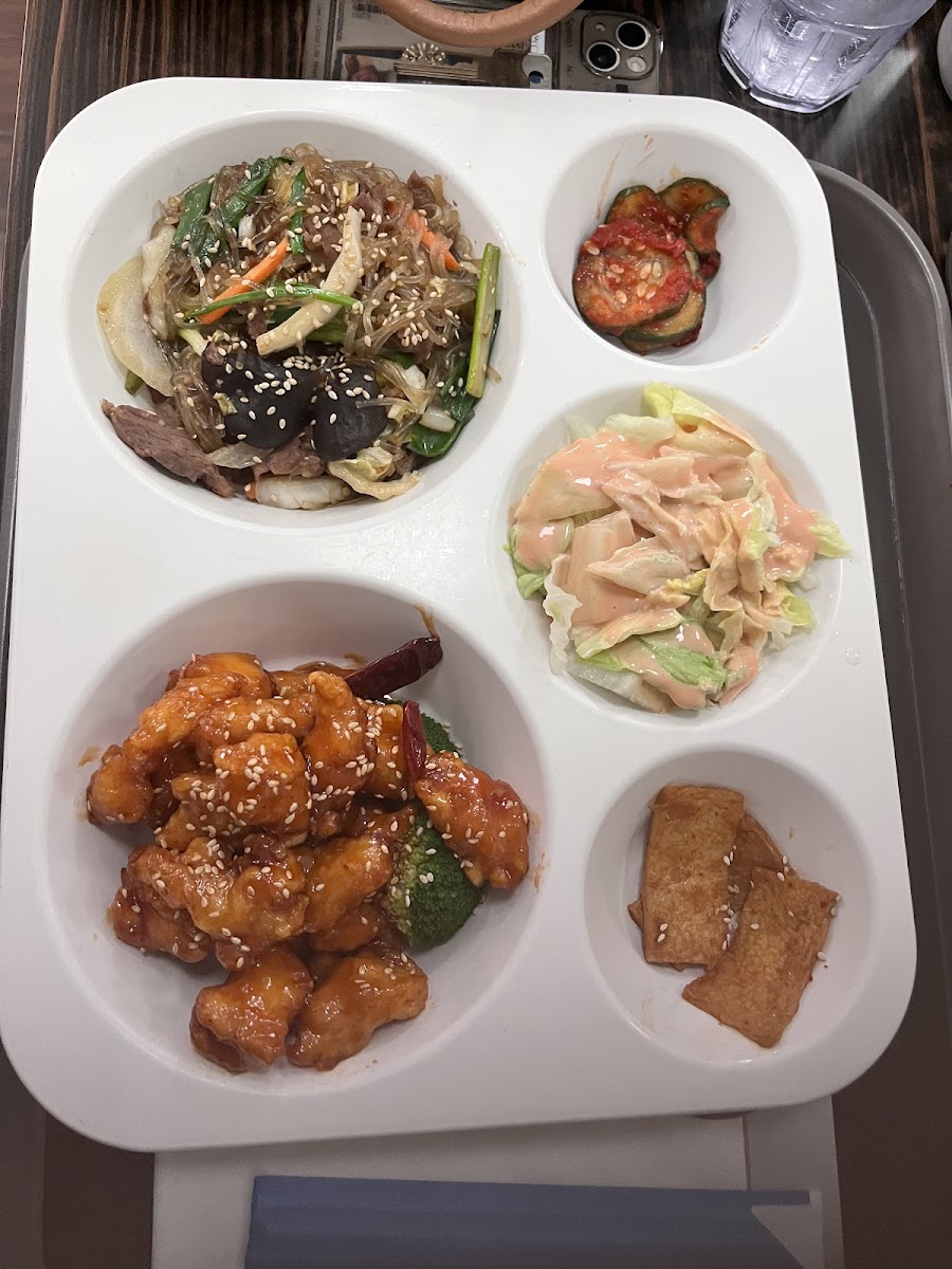 Asian Bistro Photo 4