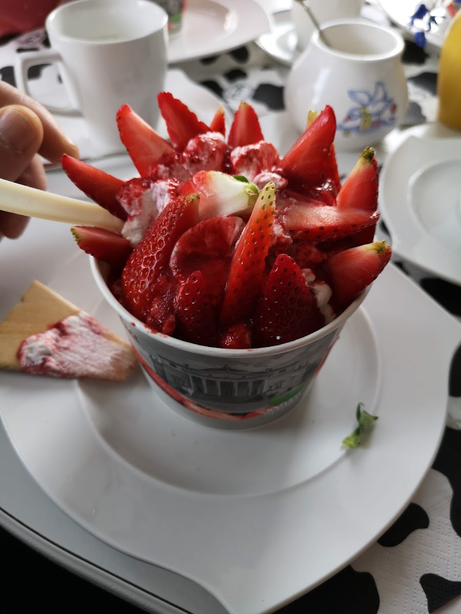 Eis Cafe Italia Photo 10
