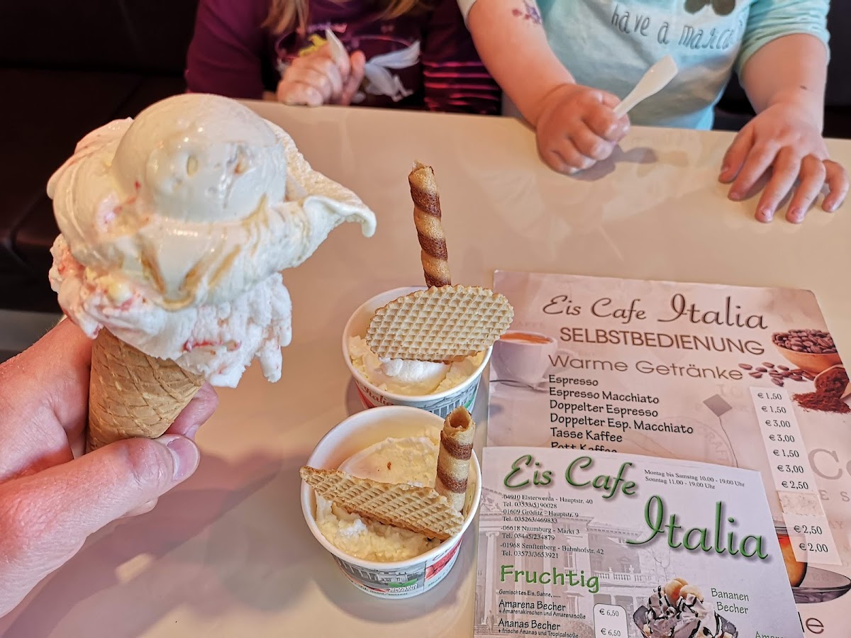 Eis Cafe Italia Photo Menu 2