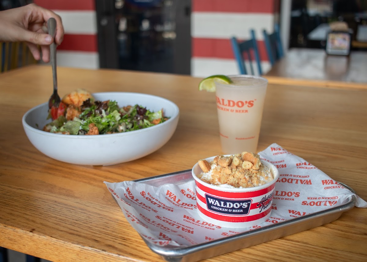 Waldo's Chicken & Beer Photo 10