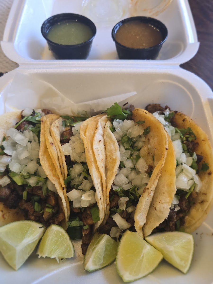 Tacos Los Primos Photo 2