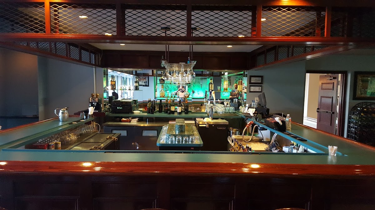 Lakeview Restaurant Photo 3