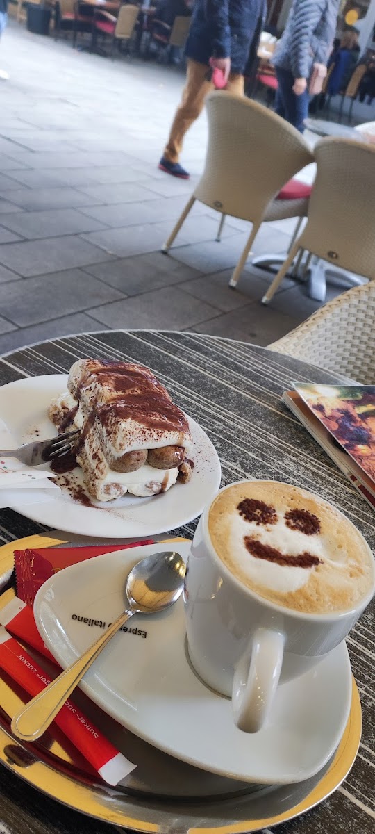 Eis Cafe Roma Photo 7