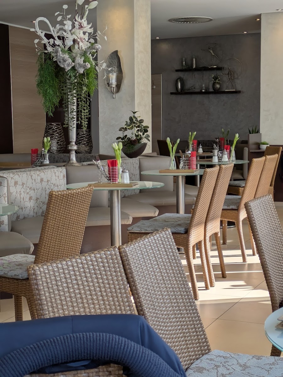 Cafe Dolce Vita