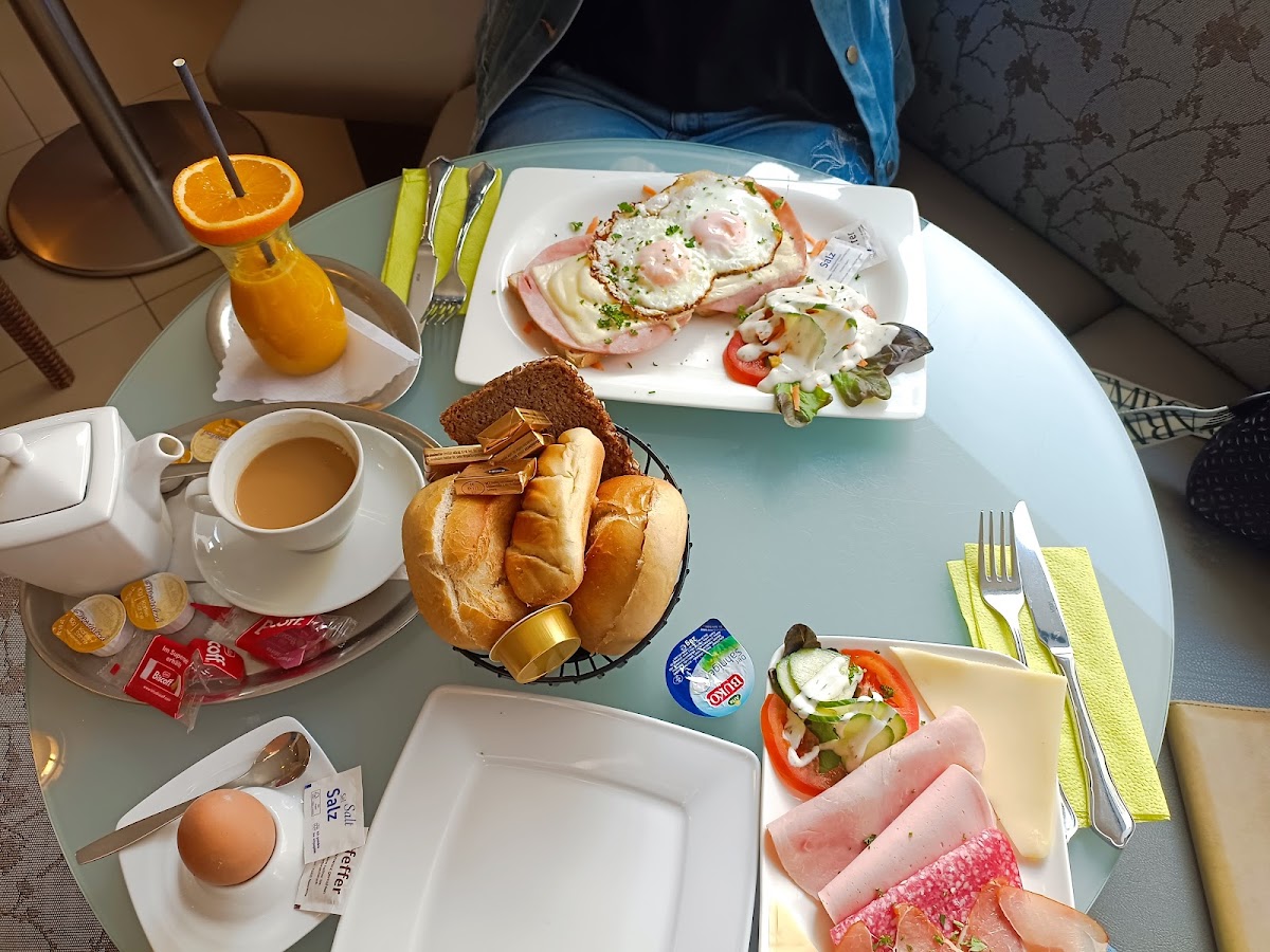 Cafe Dolce Vita Photo 4