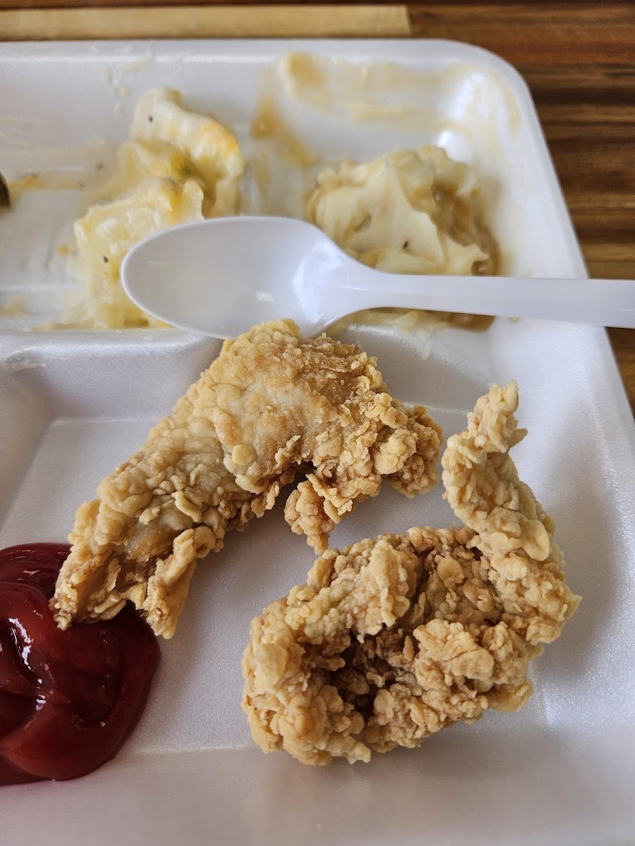 Hartz Chicken Buffet Photo 5