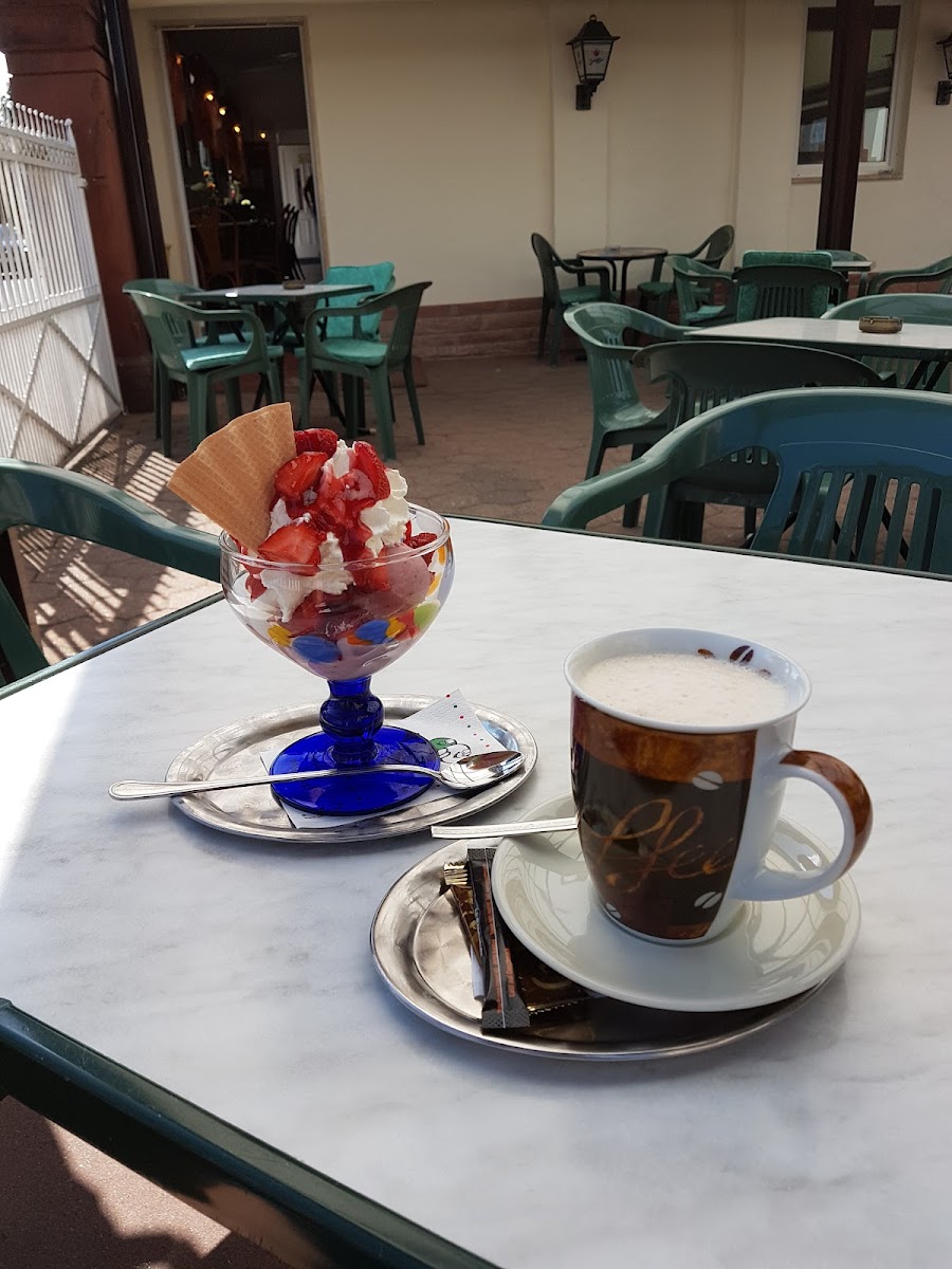 Eiscafe Roma Photo 2