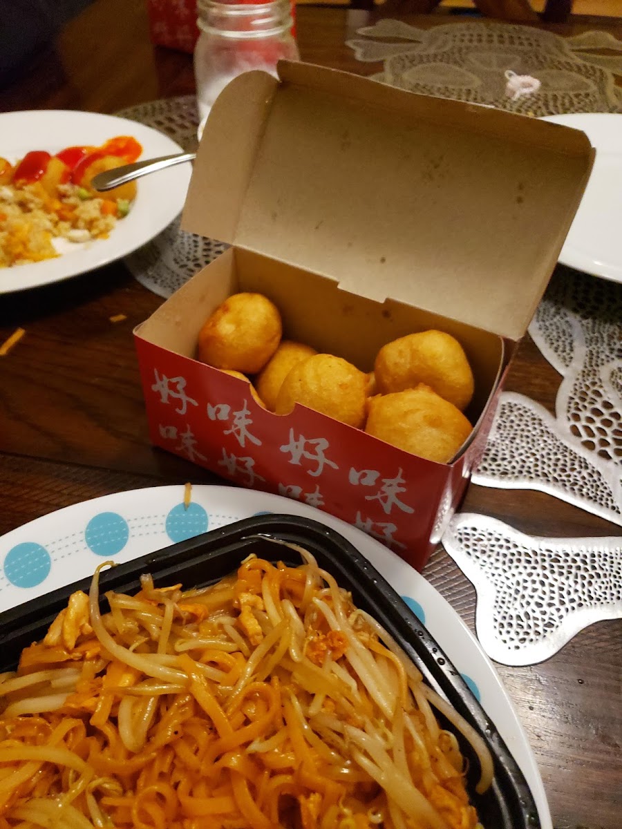 Chinatown Restaurant Photo 2