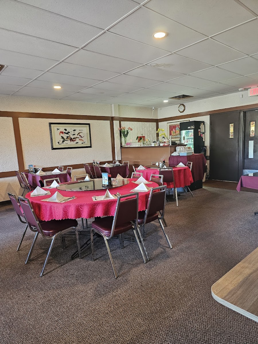 Chinatown Restaurant Photo 4