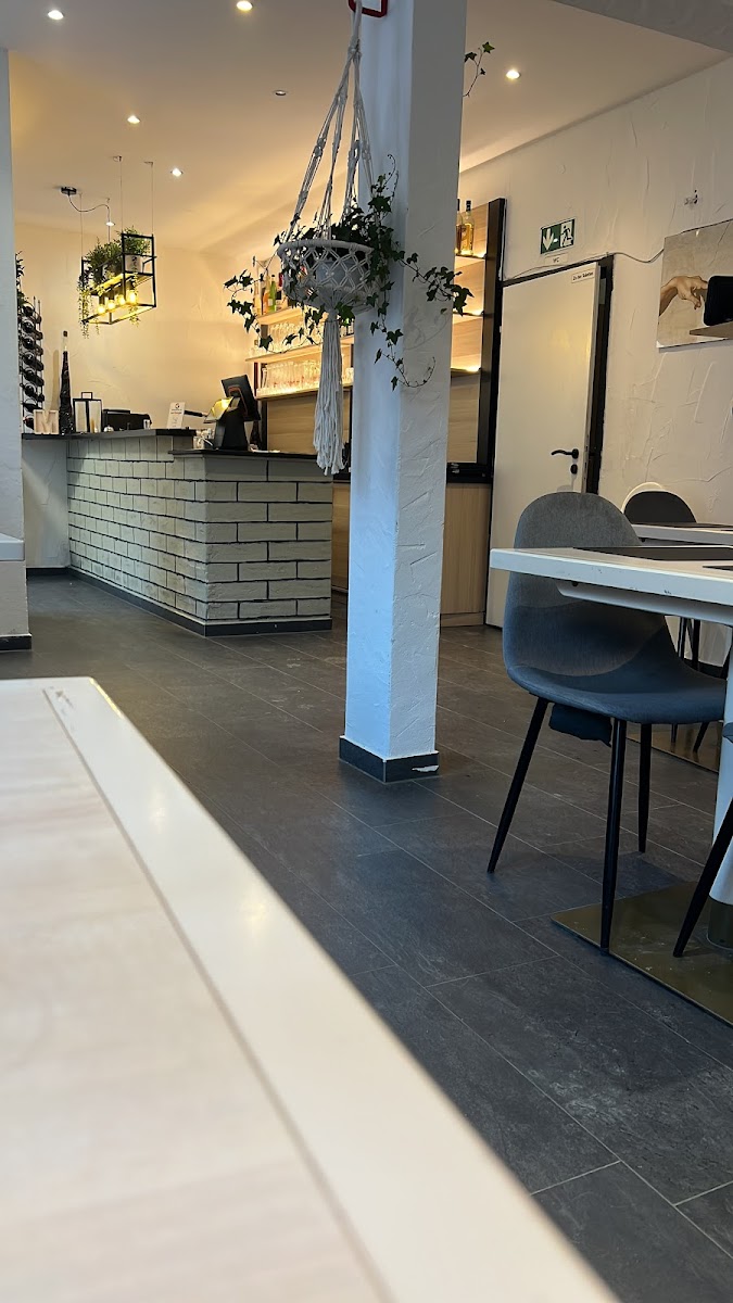 Pizzeria Michelangelo Photo 5